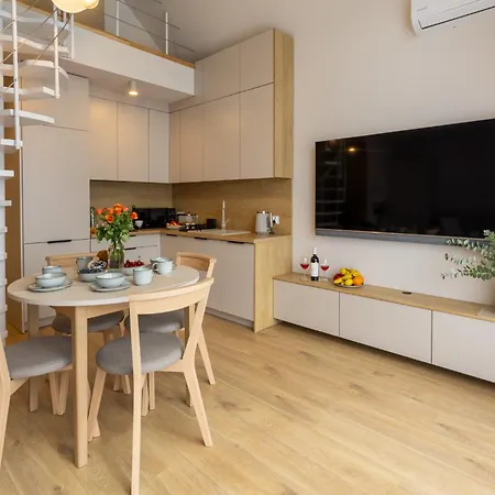Top Escape - apartamenty z widokiem na góry - Przycup w Karkonoszach Apartamenty * Karpacz
