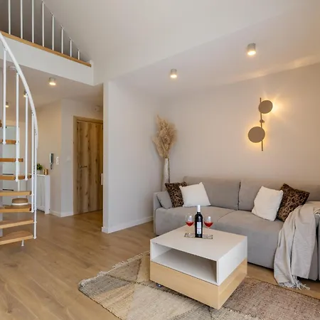 Top Escape - apartamenty z widokiem na góry - Przycup w Karkonoszach Apartamenty Apartamento Karpacz